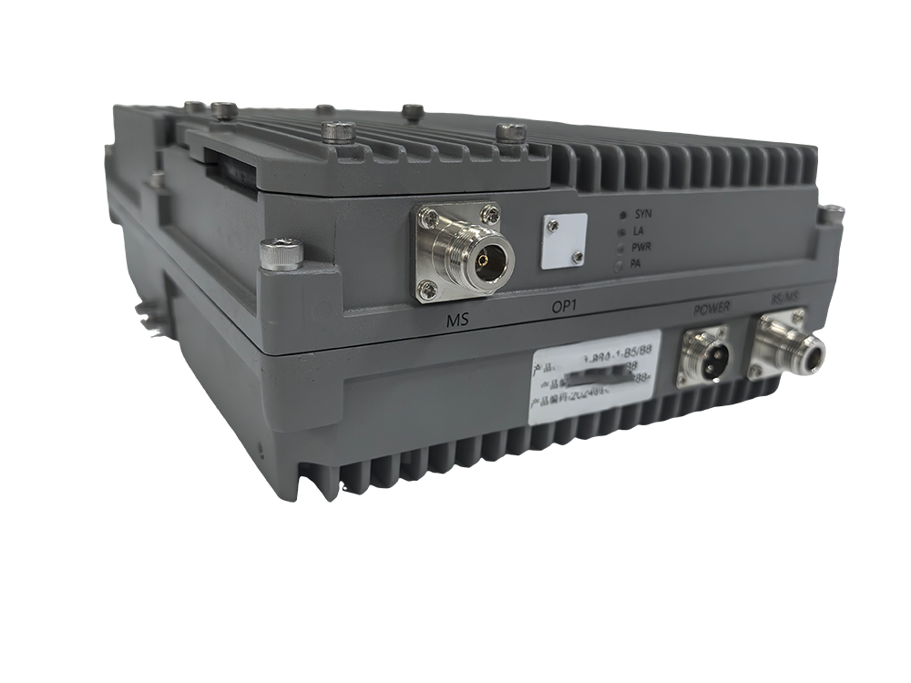  东丽三频手机信号接收器2000㎡